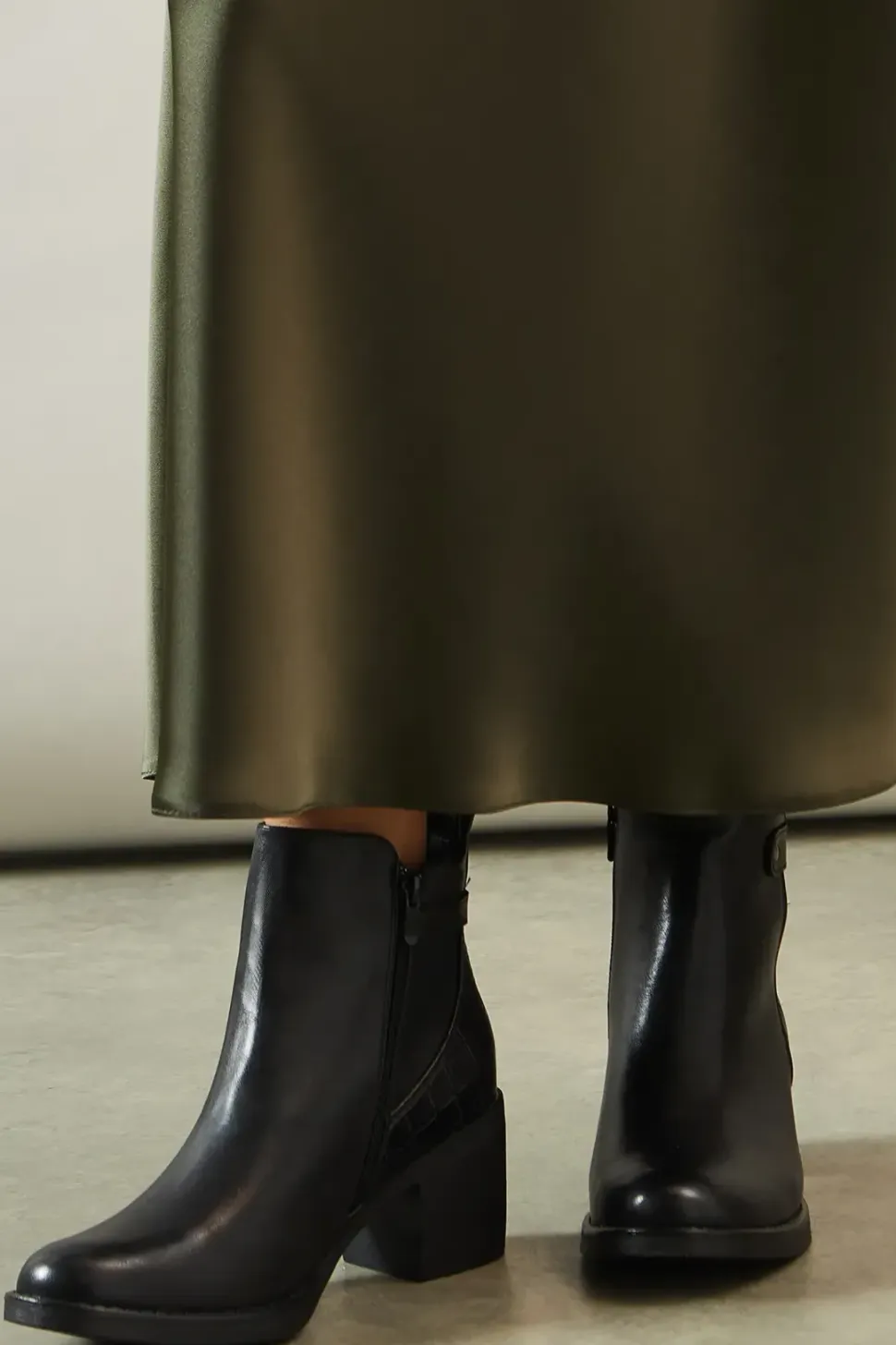 Merida Faux Leather Mid Block Heel Chelsea Ankle Boots