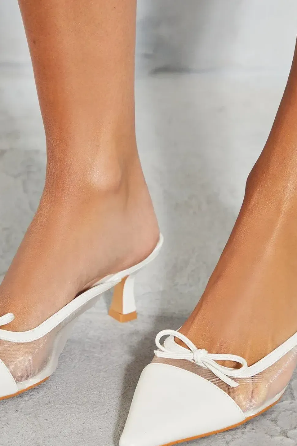 Mesh Pointed Bow Mules