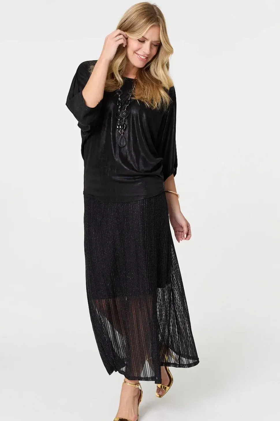 Metallic 3/4 Batwing Sleeve Top