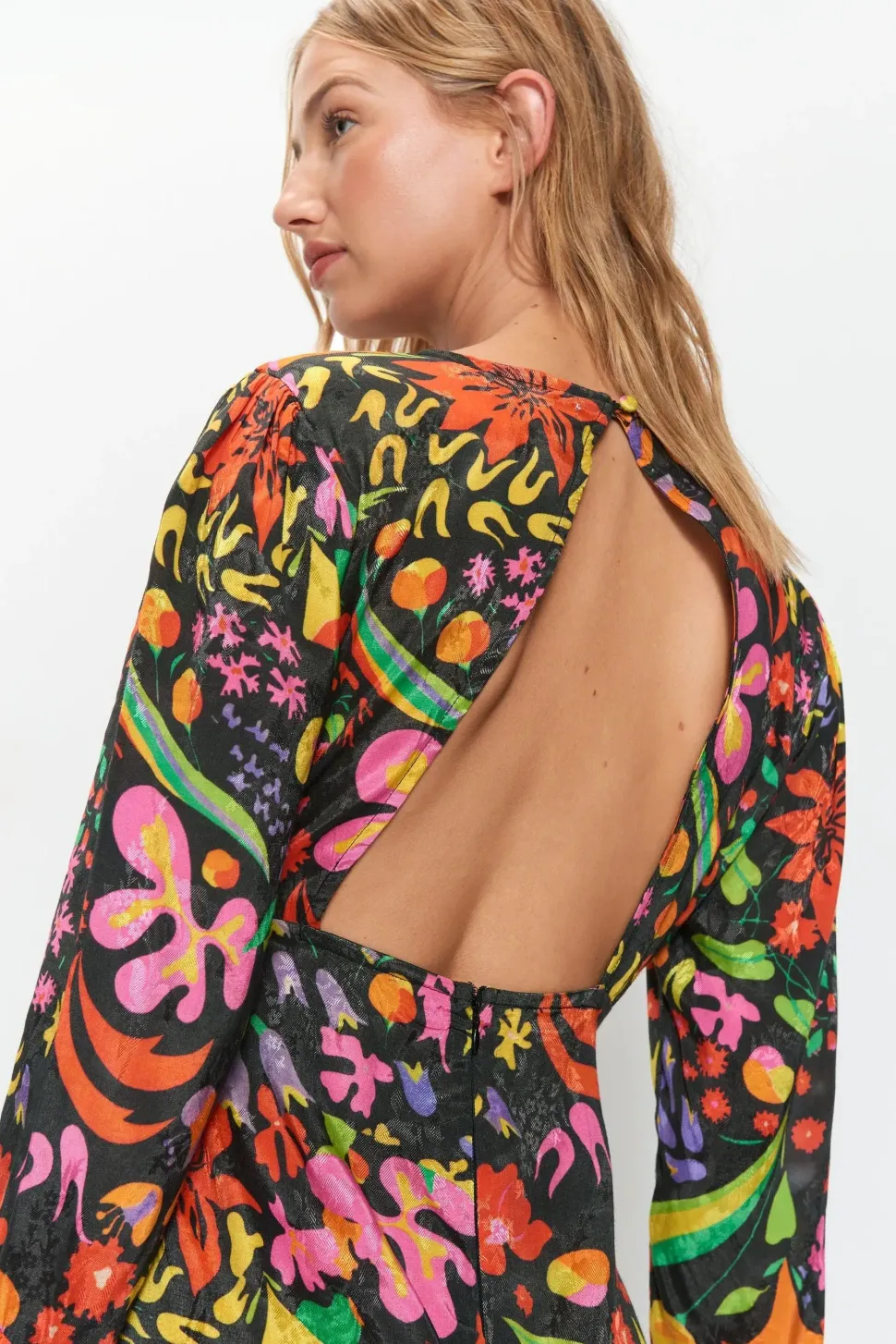 Mixed Floral Jacquard Flute Sleeve Jacquard Midi Dress