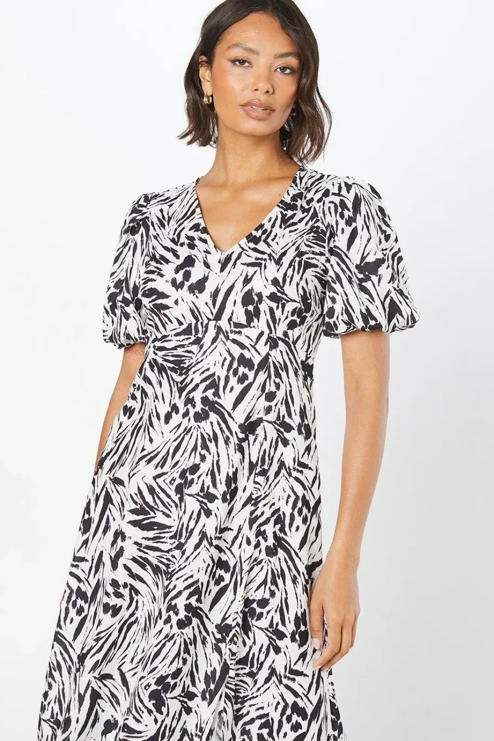 Mono Abstract V Neck Puff Sleeve Midi Dress