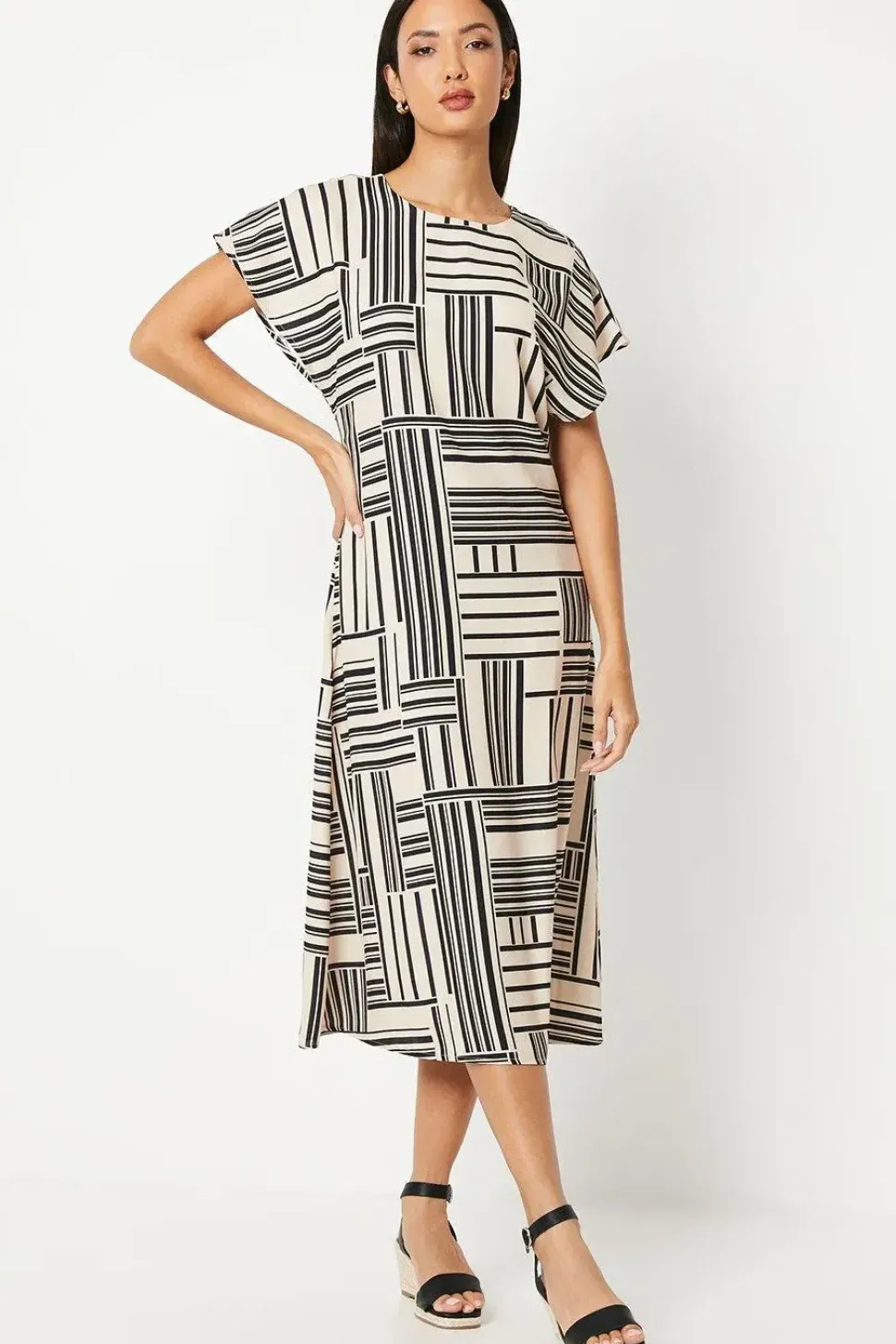 Mono Geo Printed Midi Dress