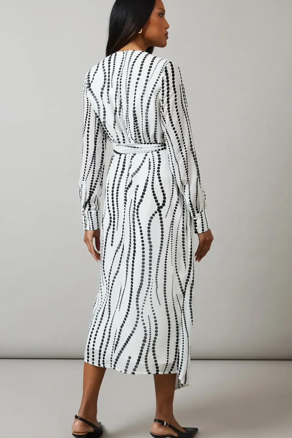 Mono Spot Pleat Neck Drape Midi Dress