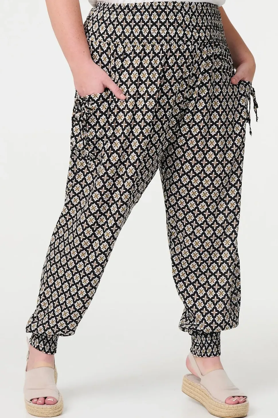 Mosaic Print Shirred Harem Pants