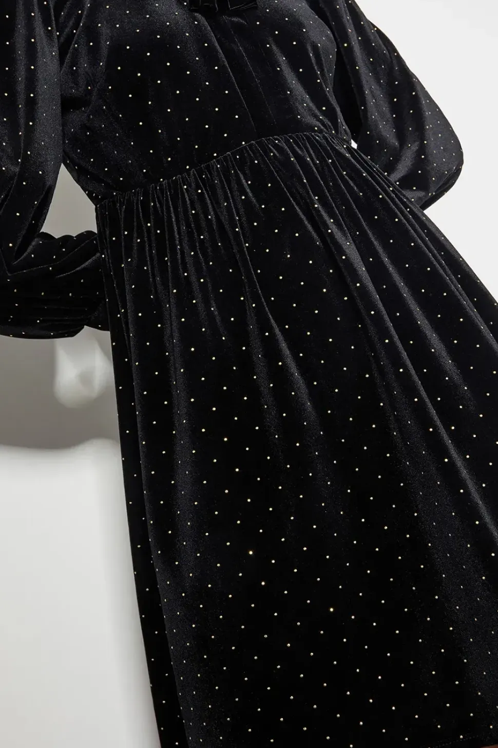 Nora Long Sleeve Velvet Mini Dress Black