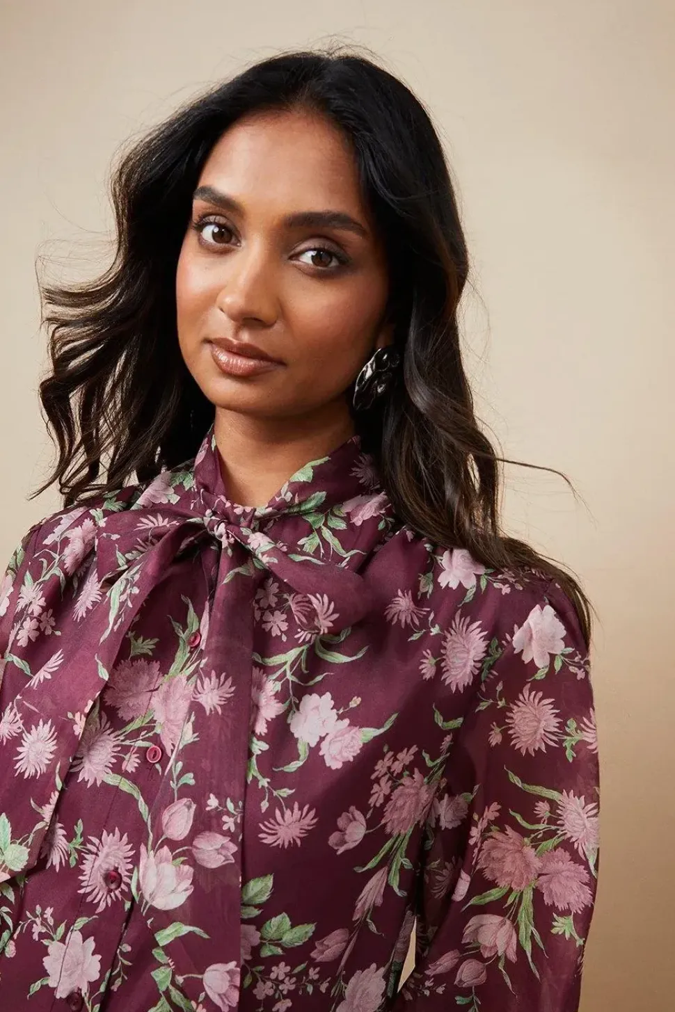 Organza Pussybow Blouse