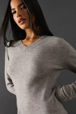 Oversized High V Neck Knitted Midaxi Dress