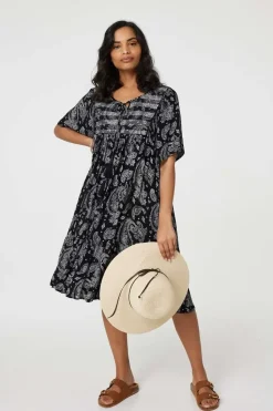 Paisley Print Keyhole Neck Relaxed Dress