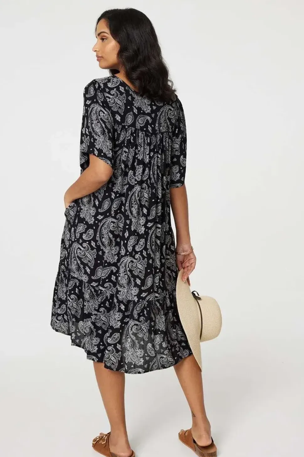 Paisley Print Keyhole Neck Relaxed Dress