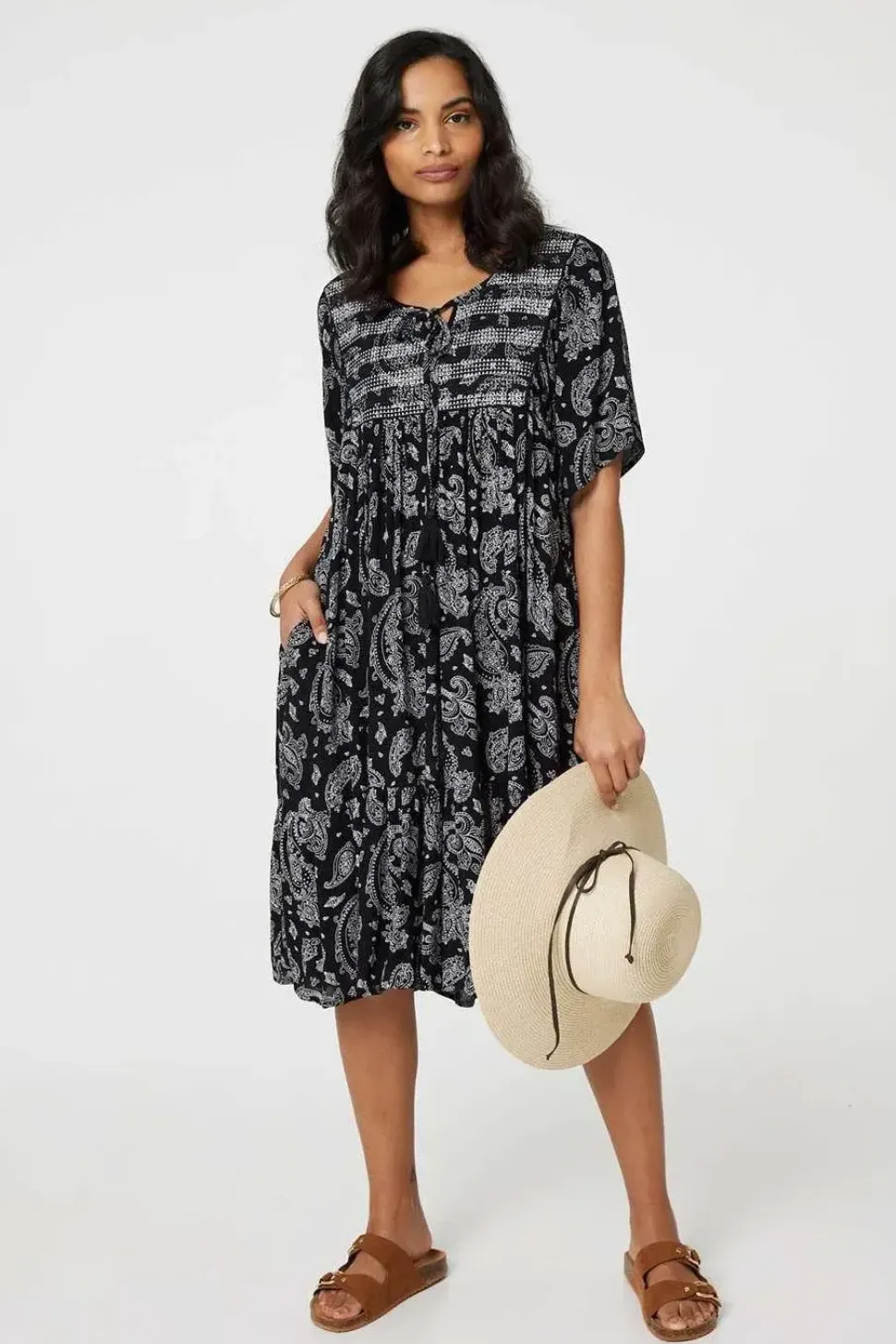 Paisley Print Keyhole Neck Relaxed Dress