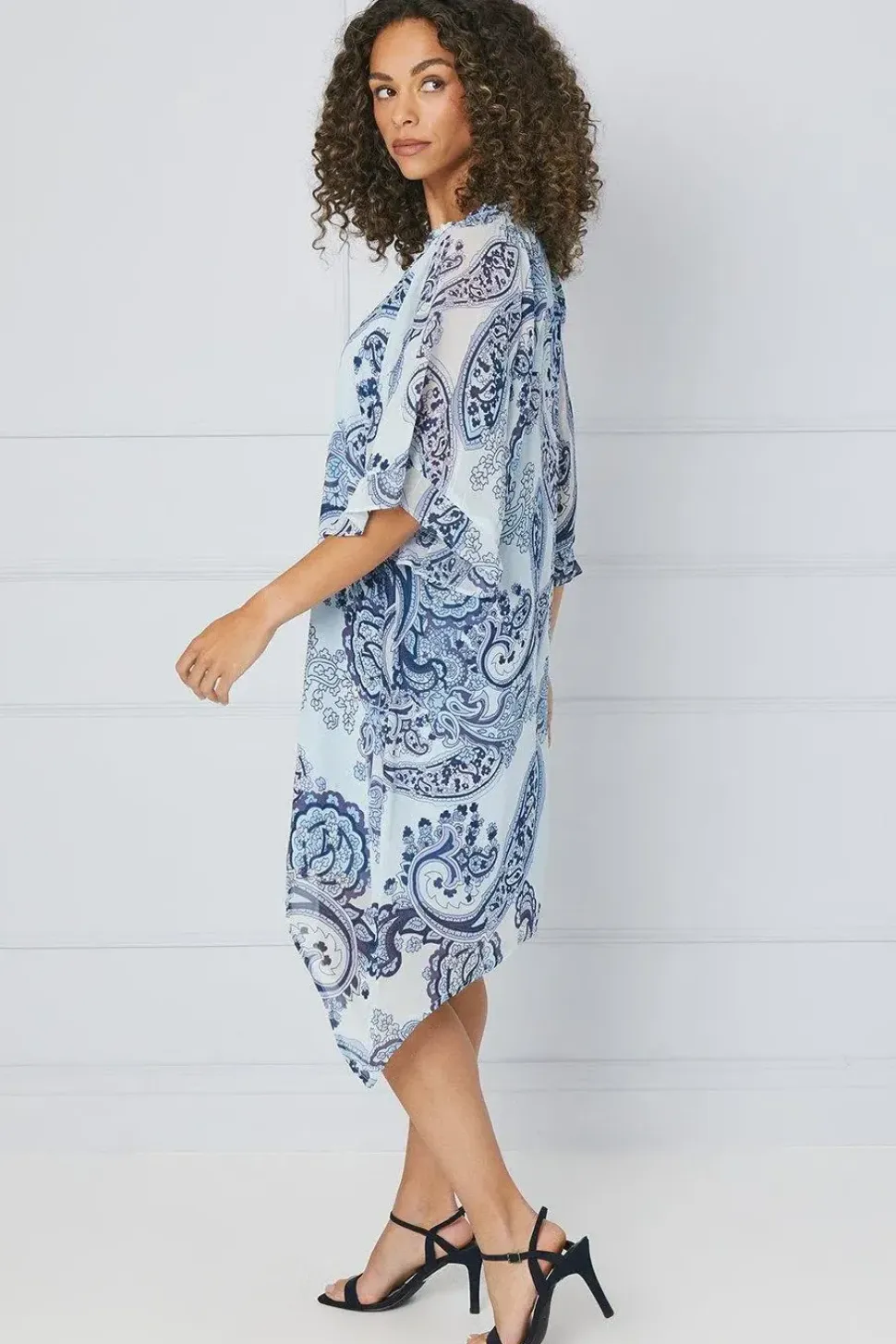 Paisley Ruffle Sleeve Shift Dress