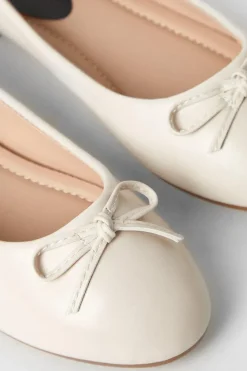 Penelope Bow Detail Comfort Ballet Pumps