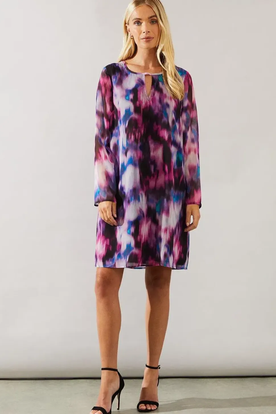 Petite Abstract Keyhole Detail Shift Dress