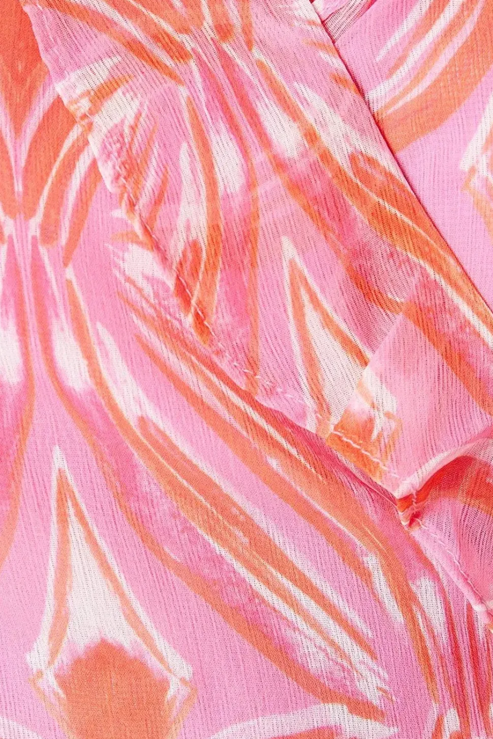 Petite Abstract Print Flutter Sleeve Ruffle Midi Dress