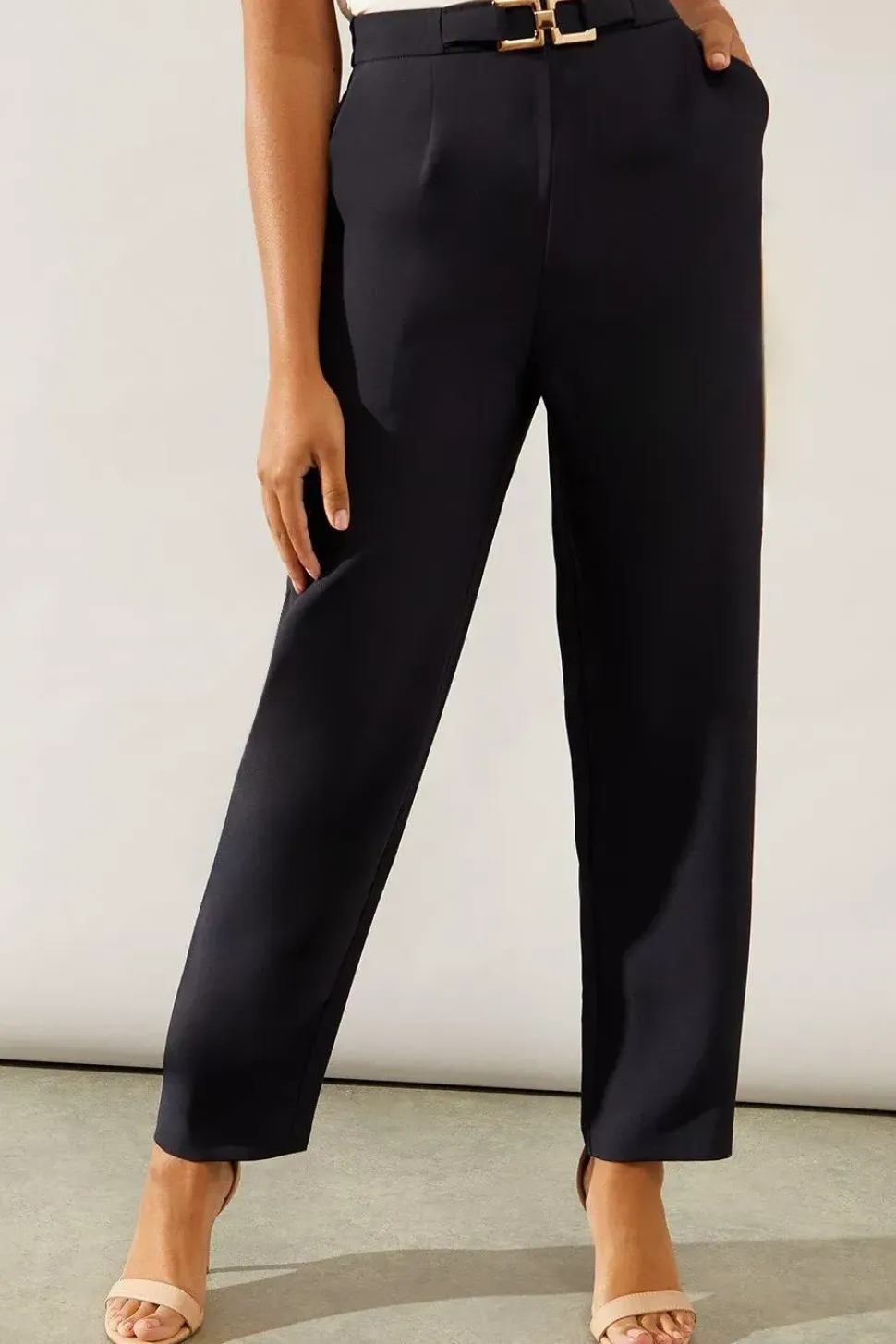 Petite Belt Detail Straight Tailored Trouser