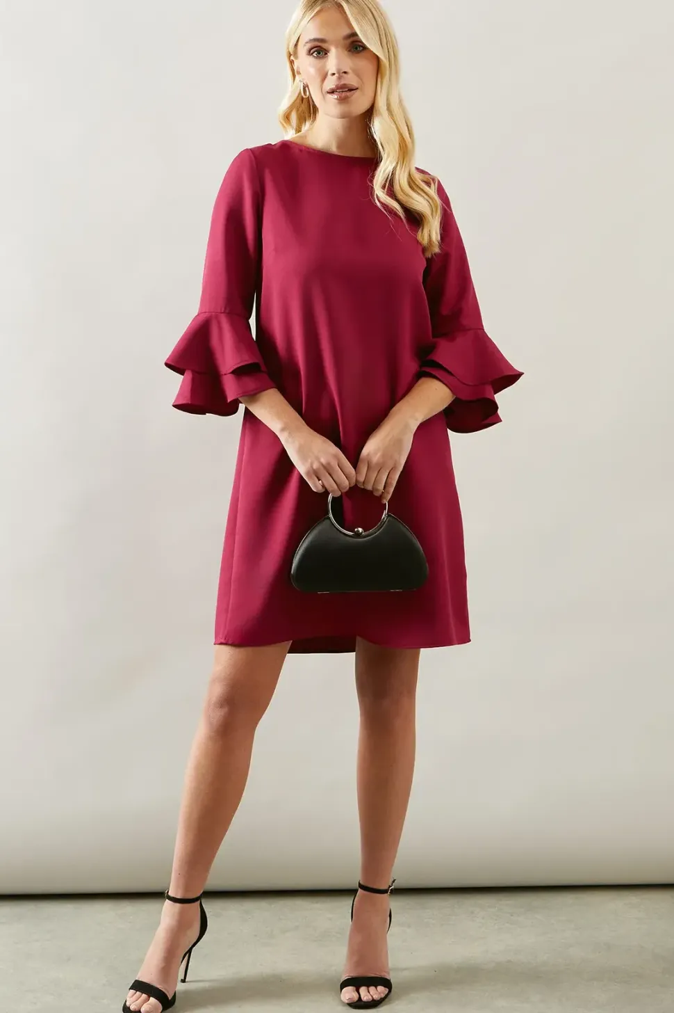 Petite Berry Flute Sleeve Shift Dress