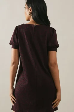 Petite Berry Short Sleeve Jacquard Ponte Shift Dress