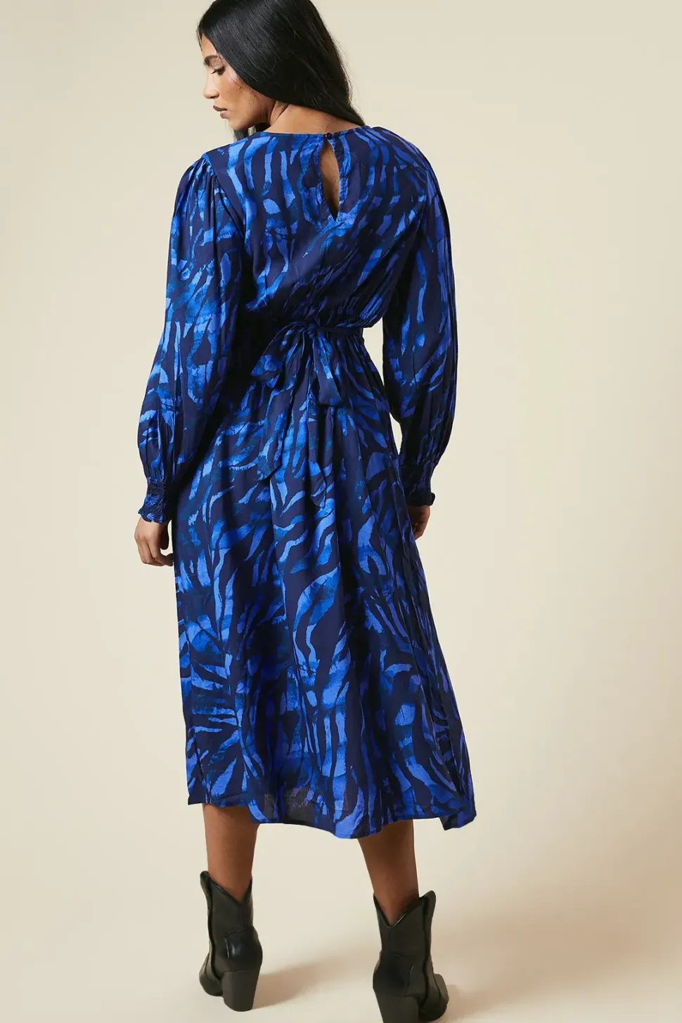 Petite Blue Zebra Shirred Cuff Midi Dress