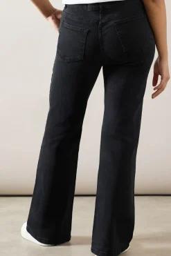 Petite Boot Cut Jean