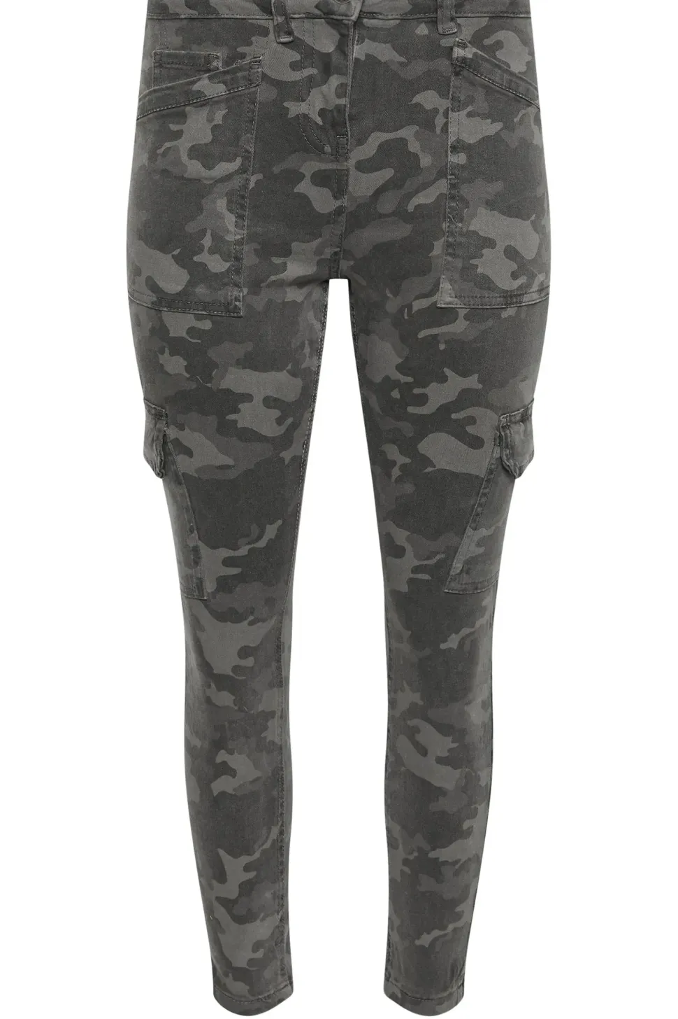 Petite Camo Cargo Skinny Jeans