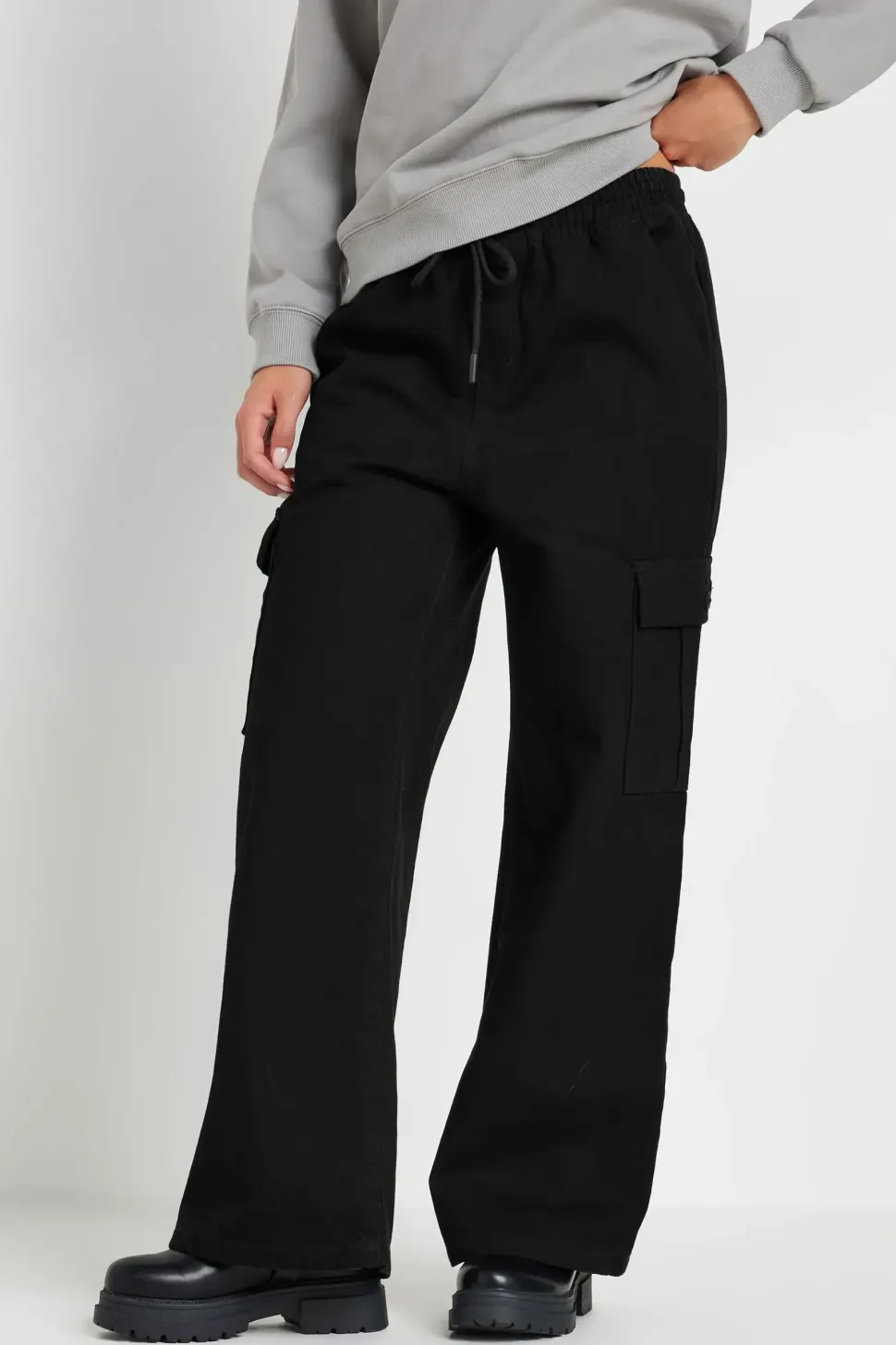 Petite Cargo Jeans