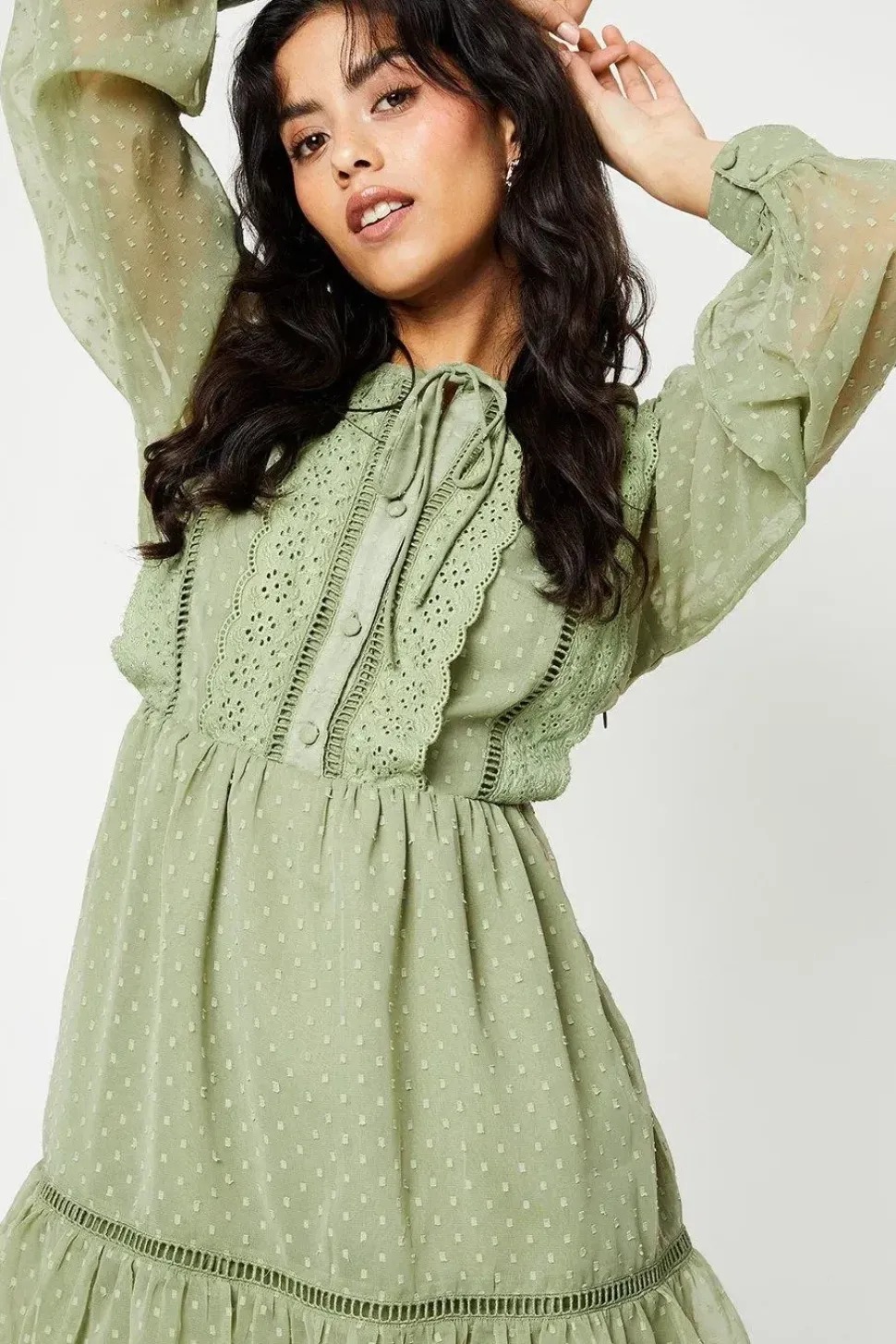 Petite Dobby Scallop Trim Detail Mini Dress