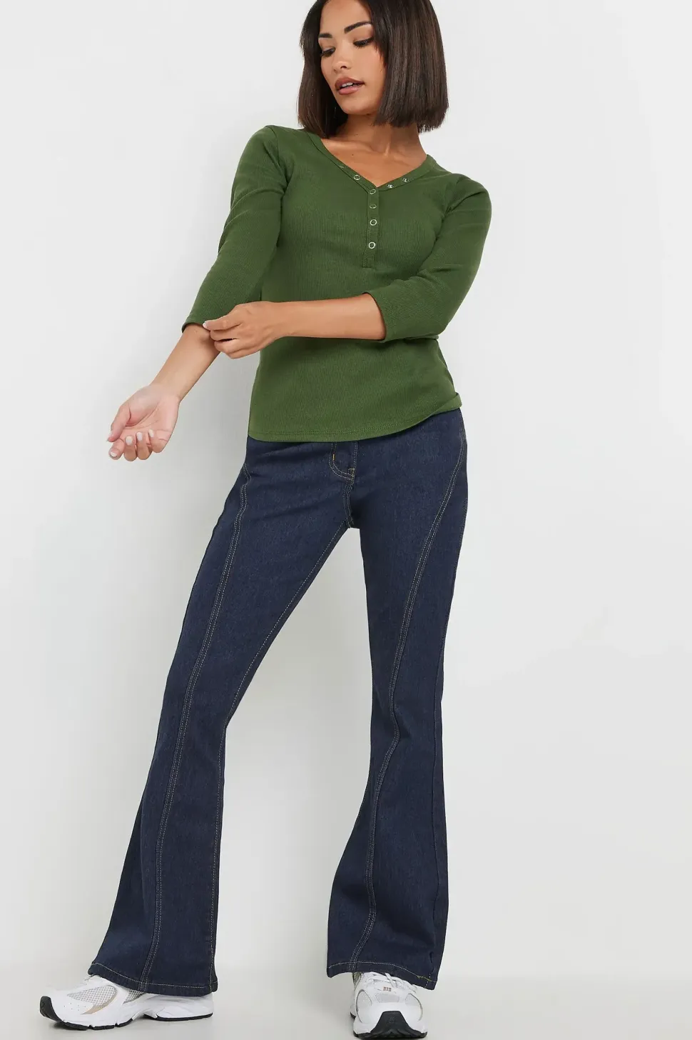 Petite Flared Jeans