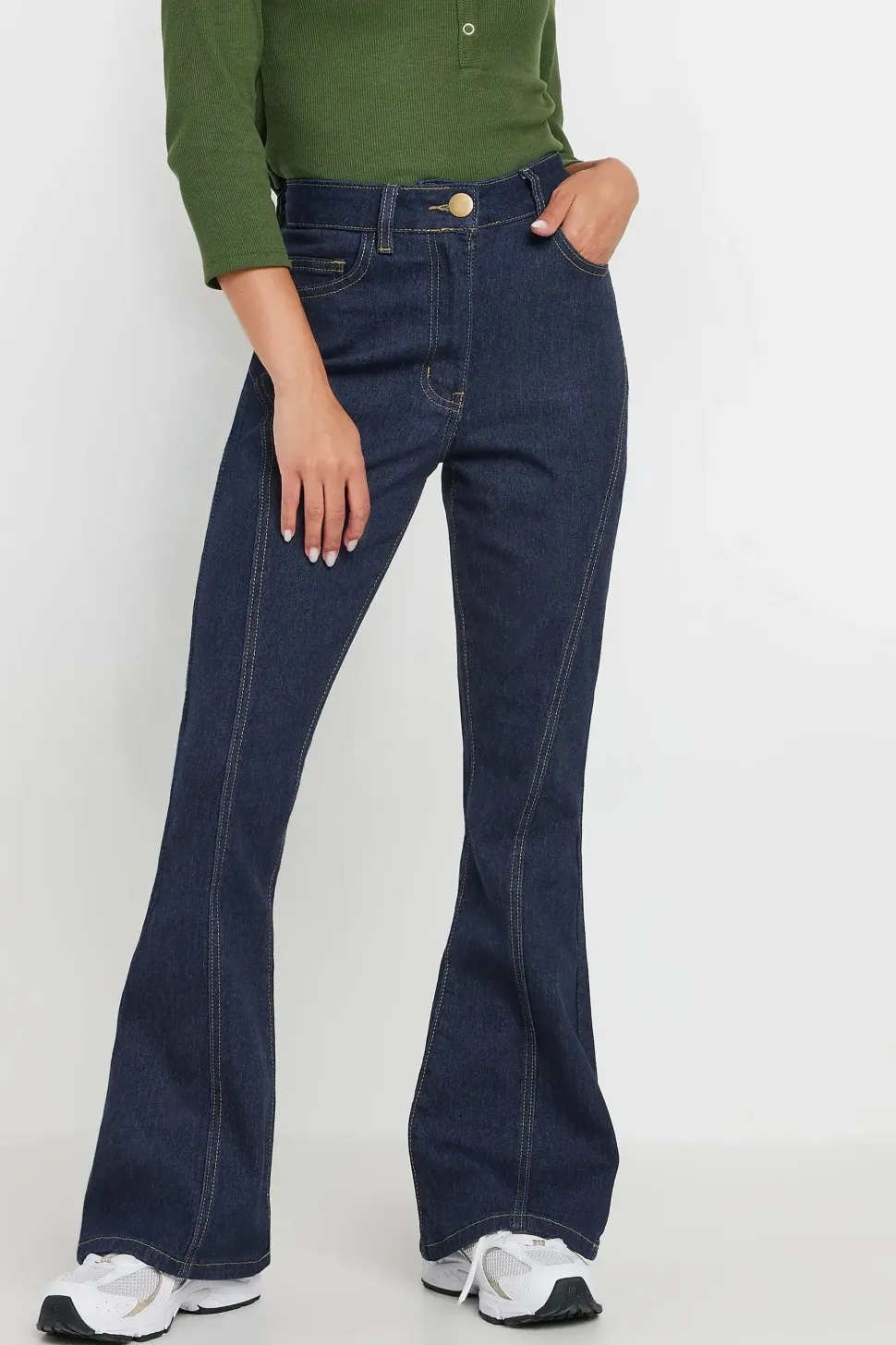 Petite Flared Jeans