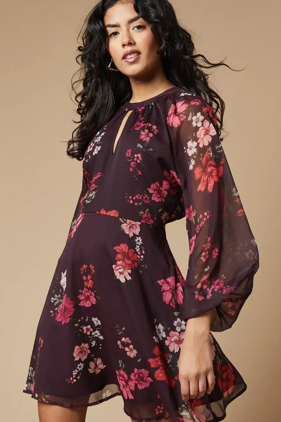 Petite Floral Chiffon Keyhole Mini Dress
