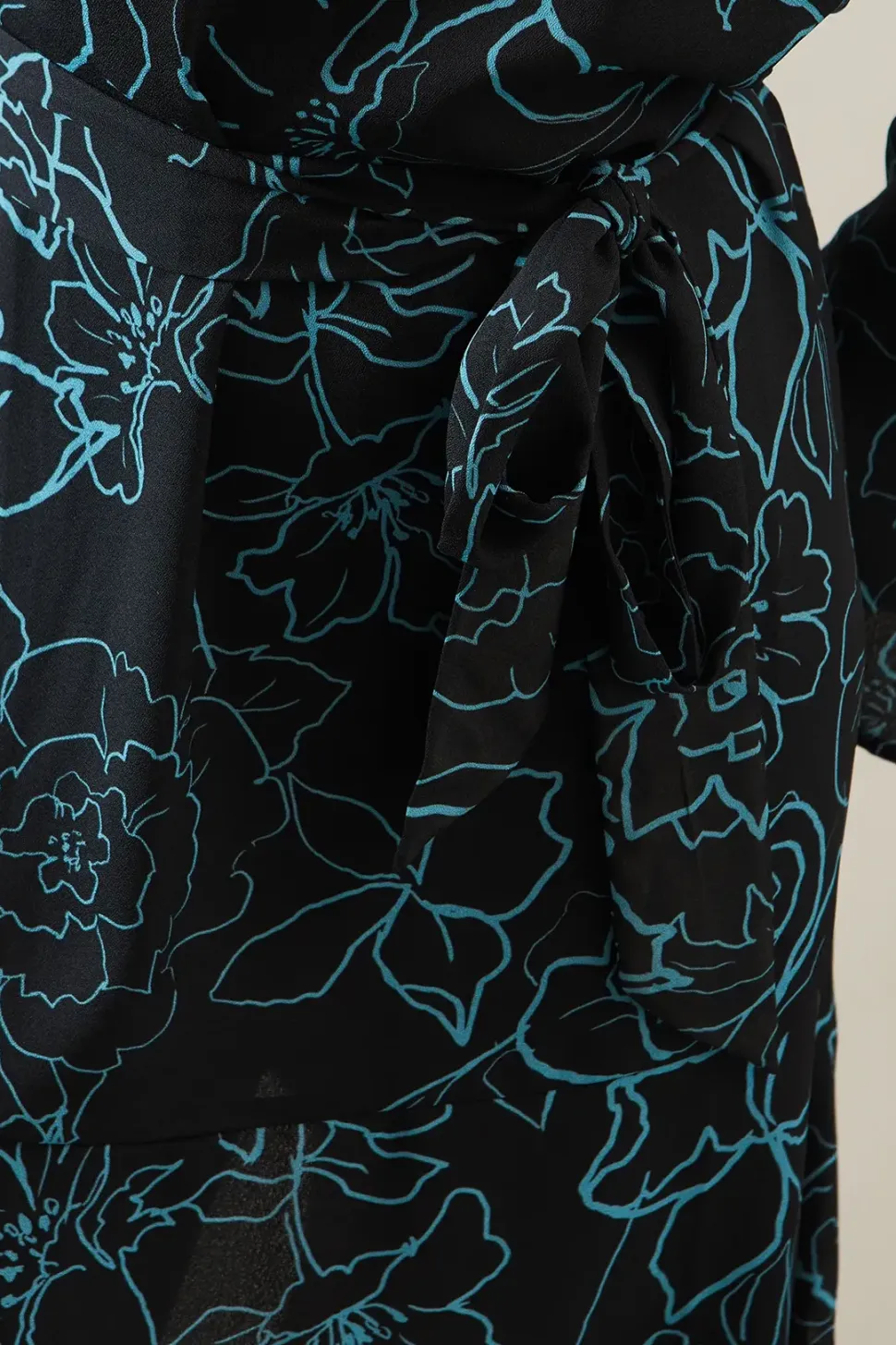 Petite Floral Print Tie Waist Shift Dress