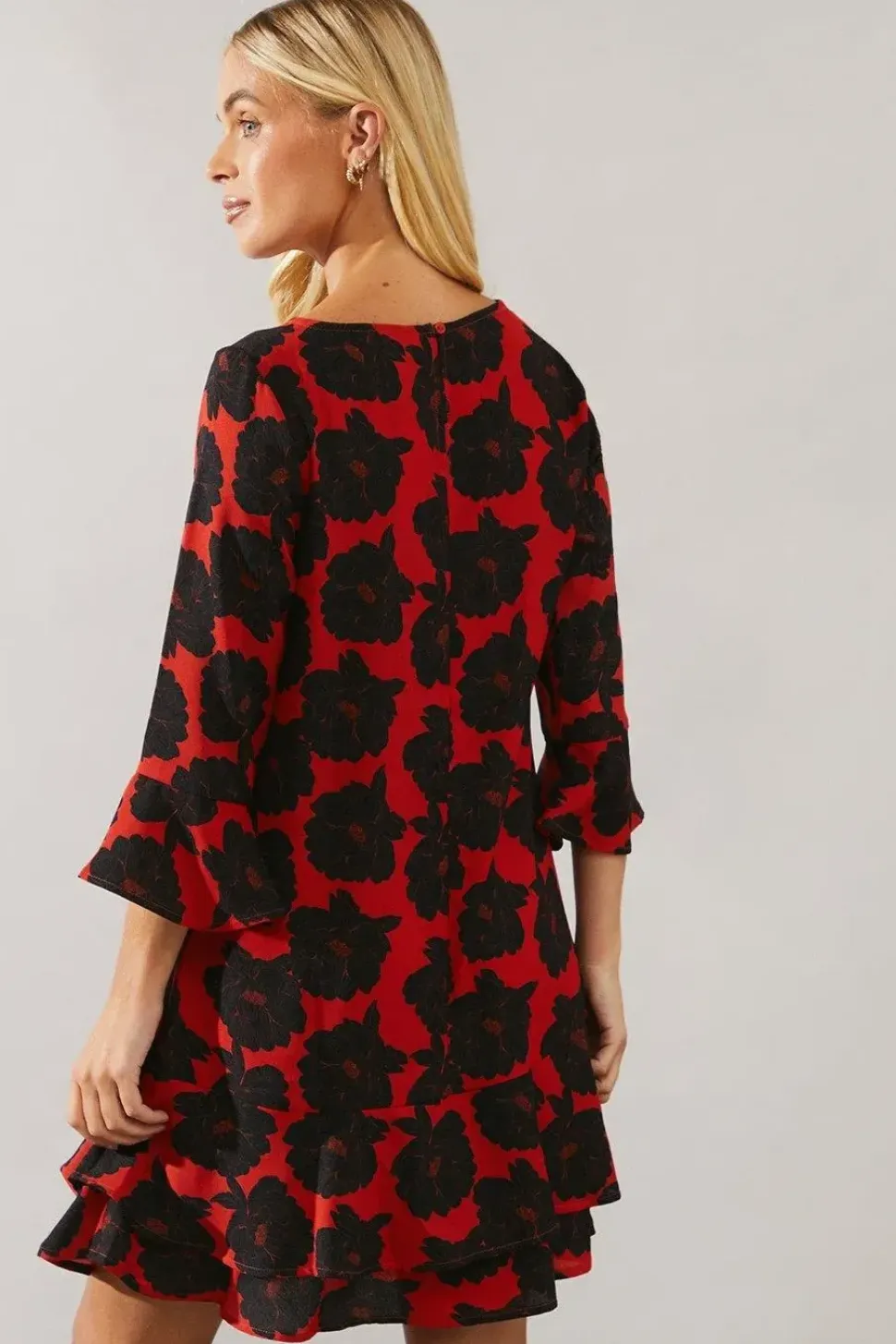 Petite Floral Tiered Shift Dress
