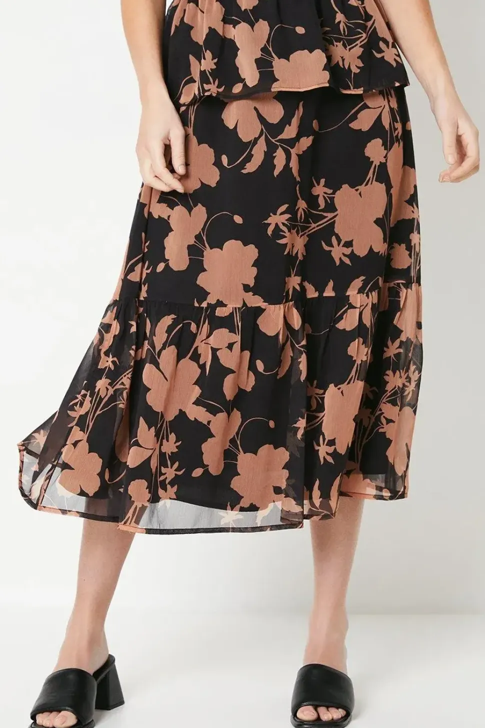 Petite Lined Floral Midi Skirt