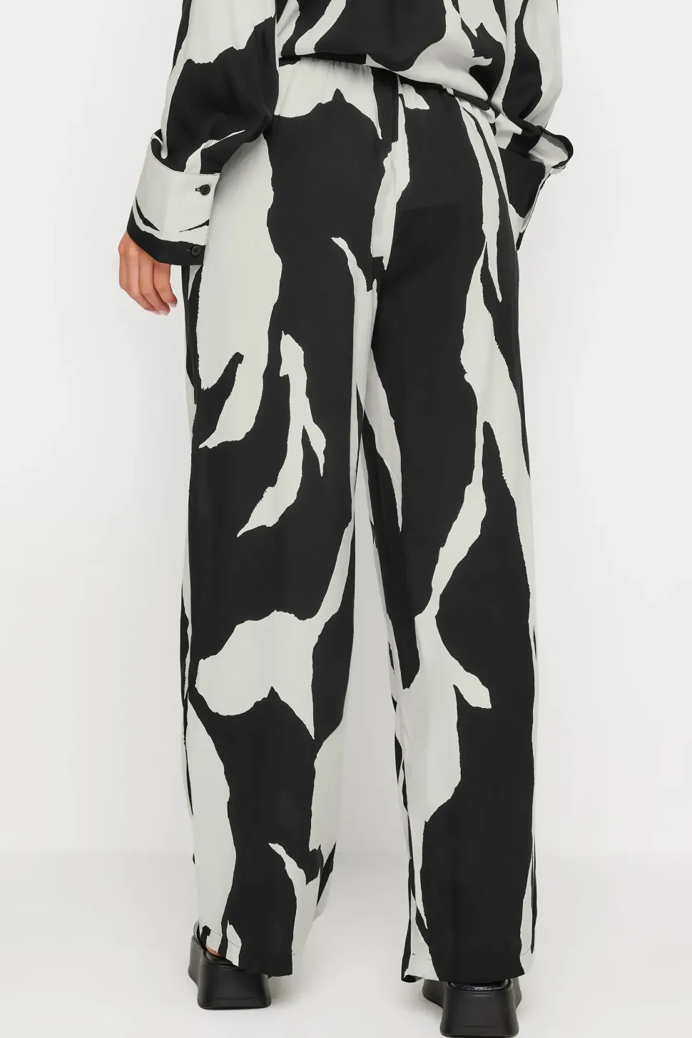 Petite Mono Print Trousers