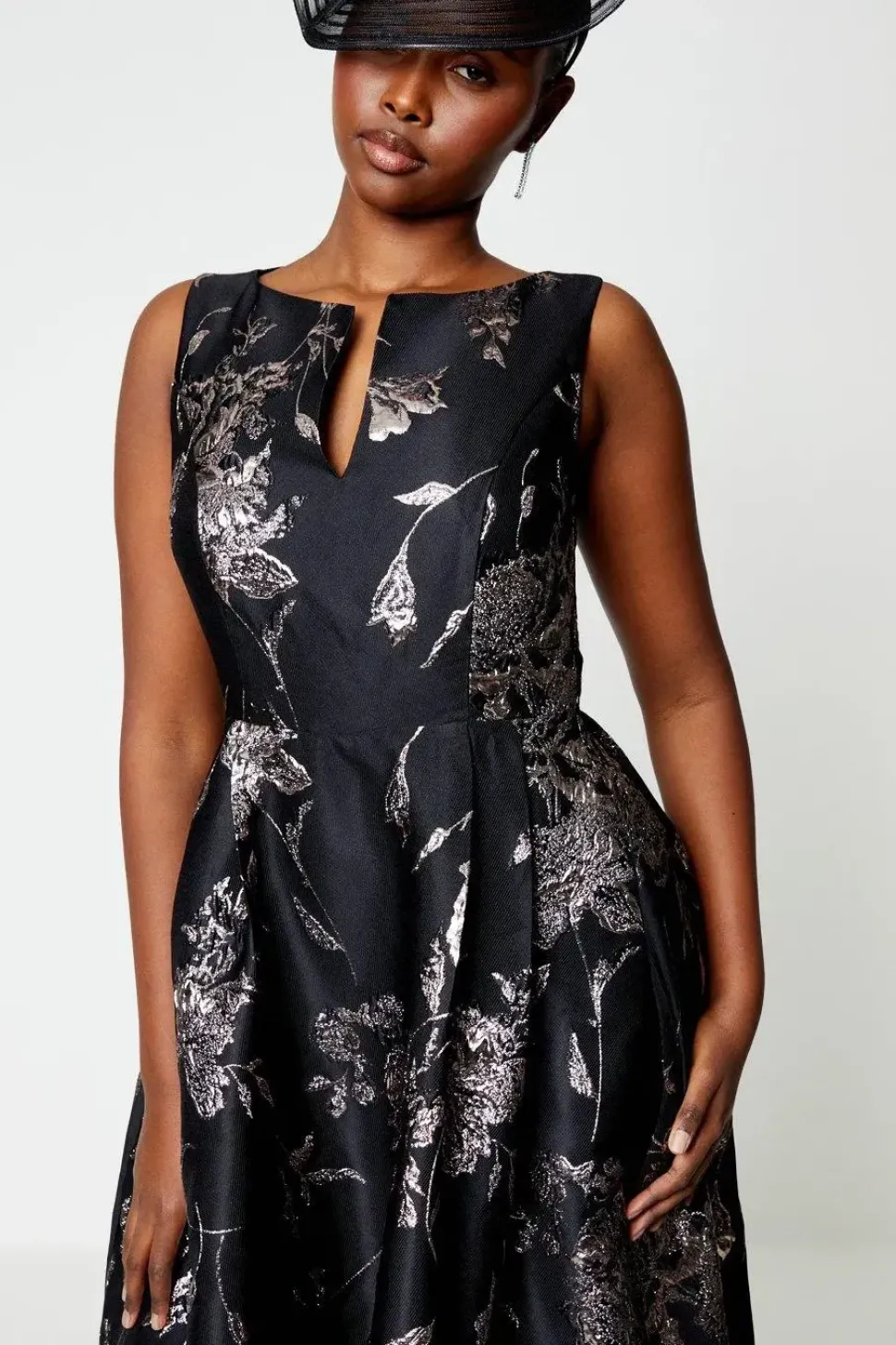 Petite Notch Neck Jacquard Midi Dress
