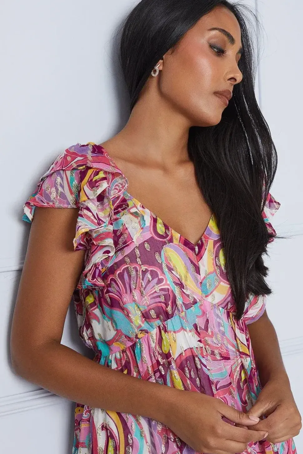 Petite Paisley Metallic Ruffle Shoulder Midi Dress