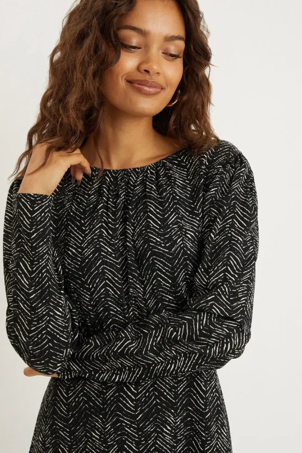 Petite Puff Sleeve Fit And Flare Mini Dress