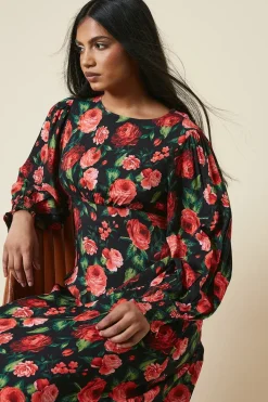 Petite Red Rose Shirred Cuff Midi Dress