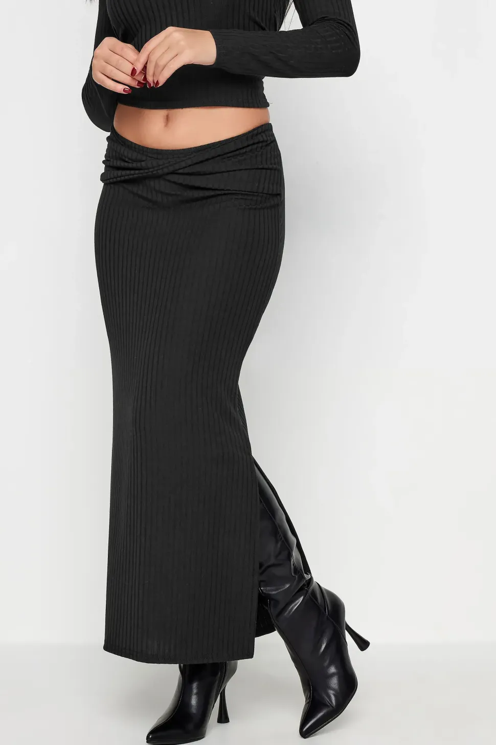 Petite Ribbed Twist Front Skirt
