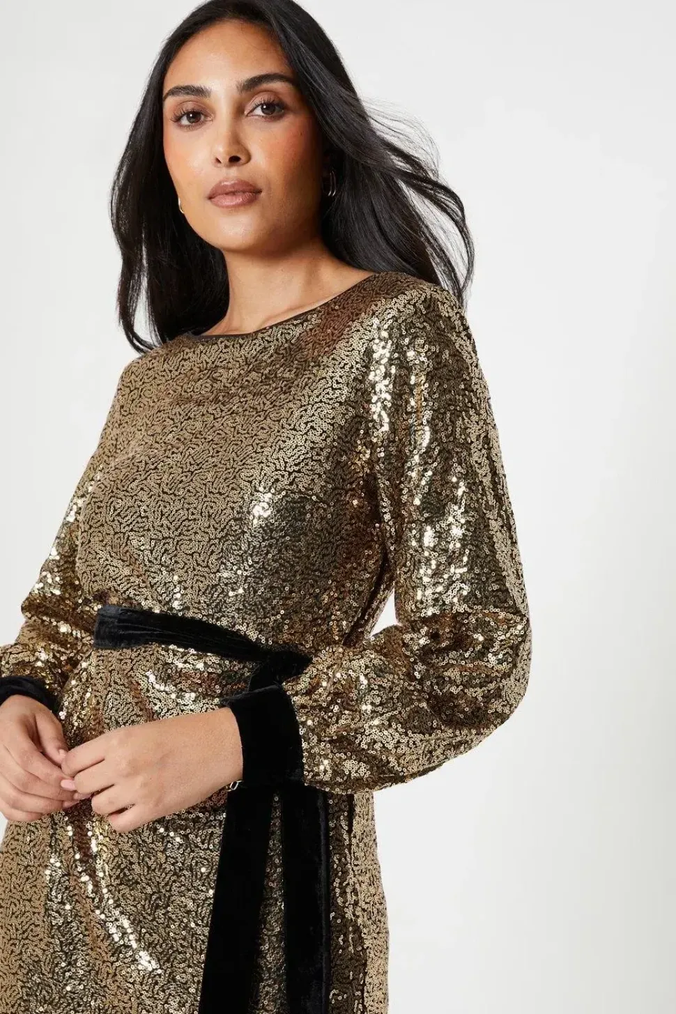 Petite Sequin Velvet Tie Midi Dress