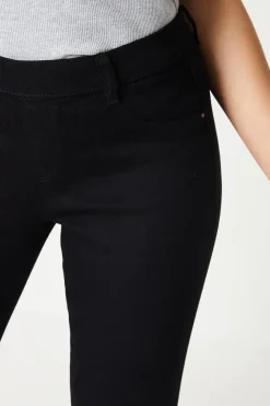 Petite Skinny Ankle Grazer Jeggings