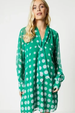 Petite Spot Ombre Tie Neck Shift Dress