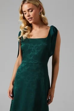 Petite Square Neck Chiffon Tie Shoulder Satin Jacquard Bridesmaids Dress