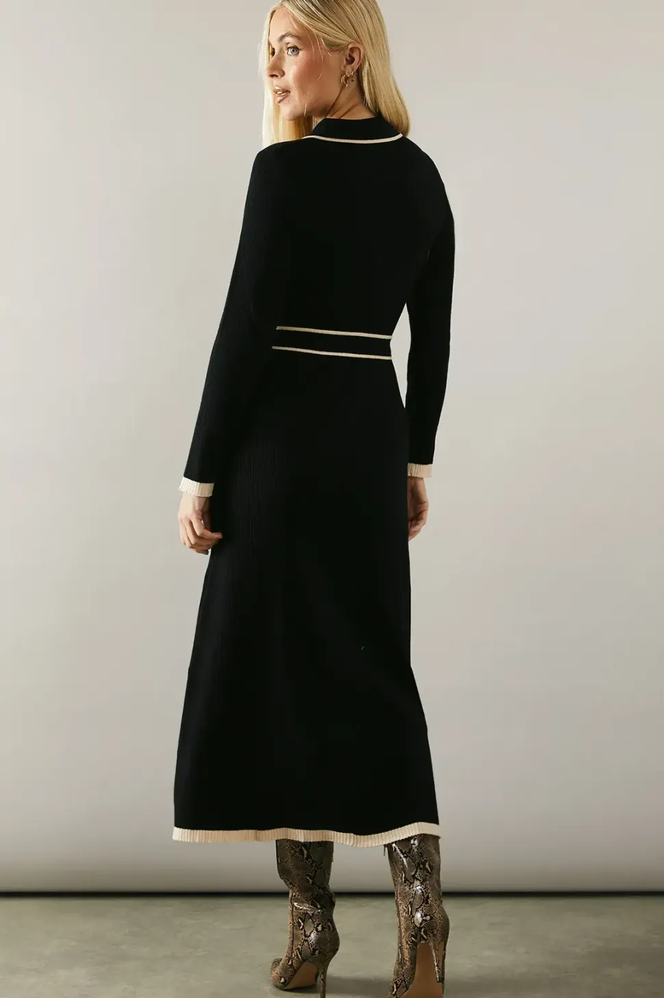 Petite Tipped Belted Knitted Midi Dress