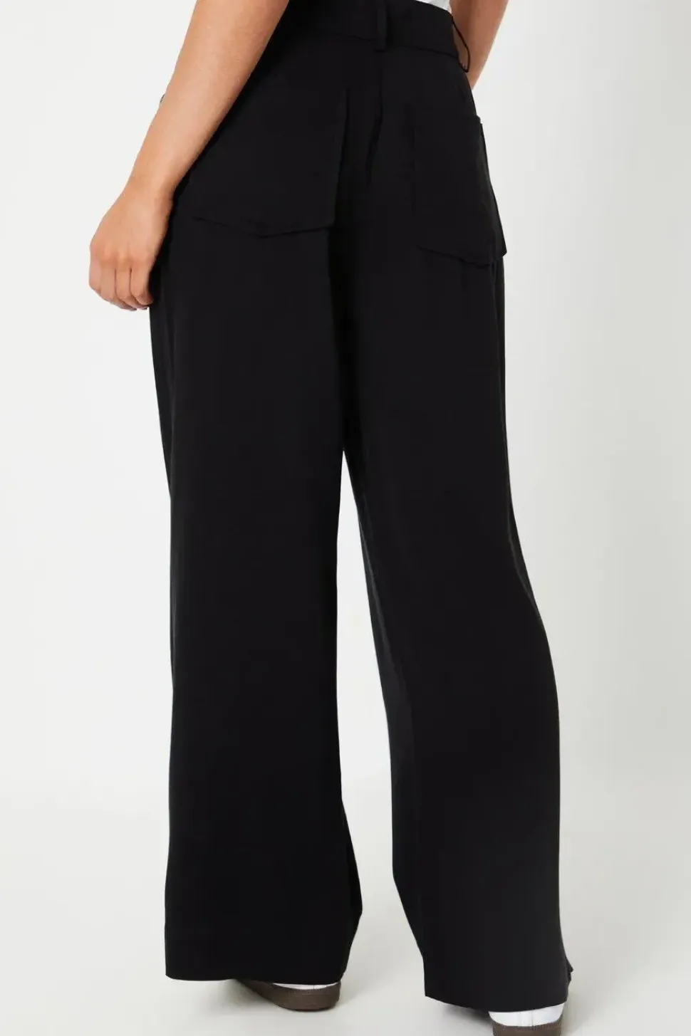 Petite Top Stitch Patch Pocket Wide Leg Trouser