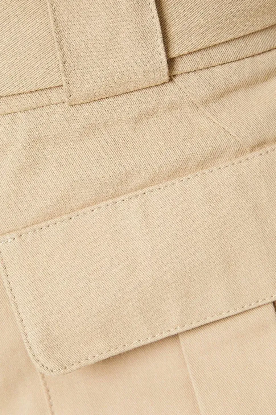 Petite Twill Cargo Pocket Tailored Shorts