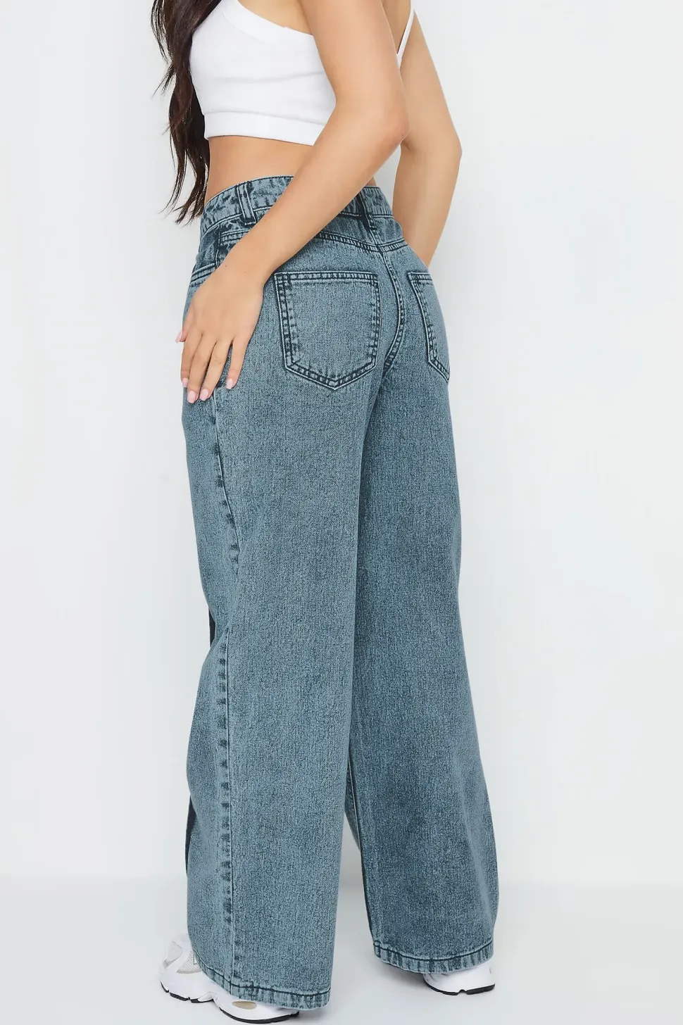 Petite Wide Leg Jeans