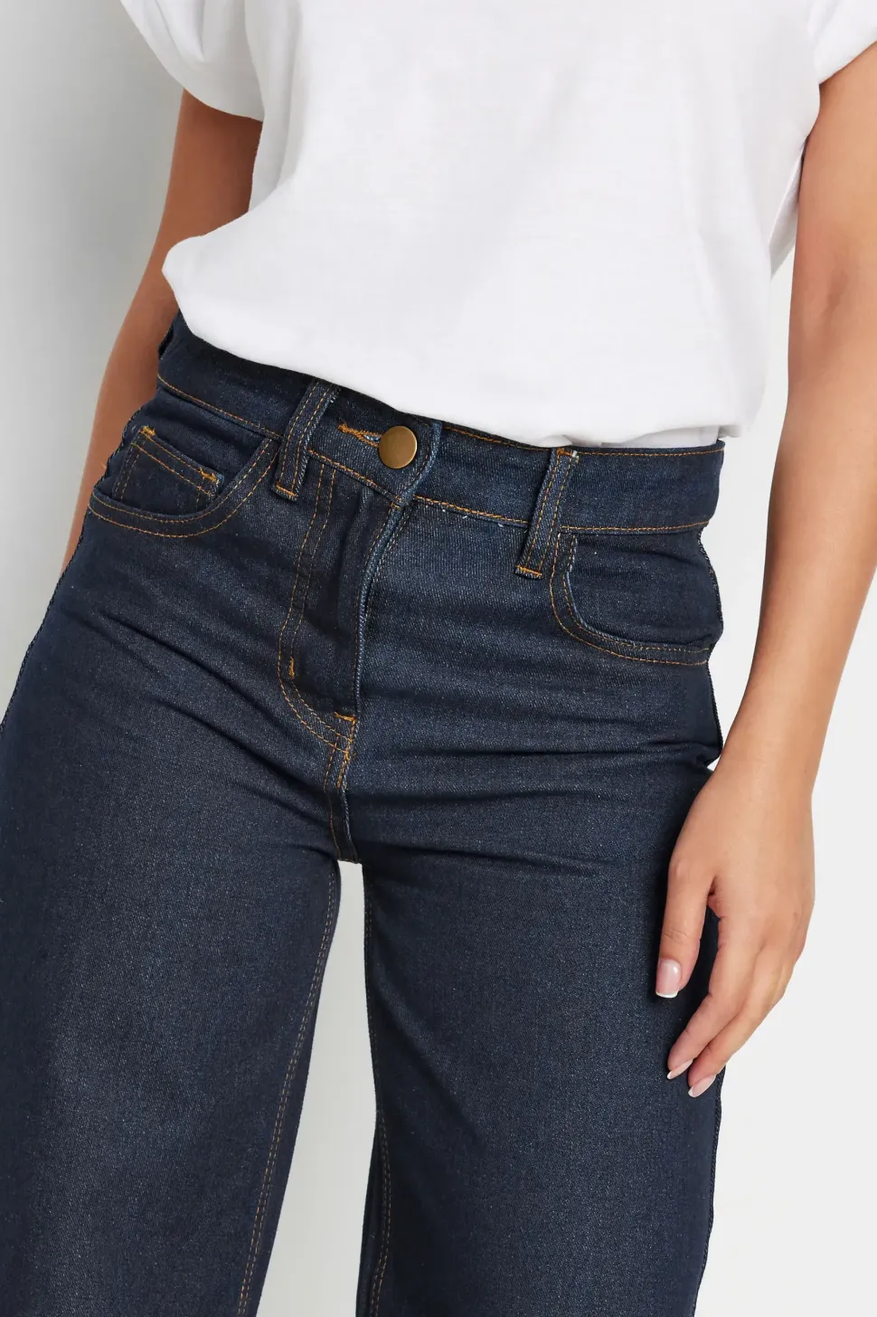 Petite Wide Leg Jeans