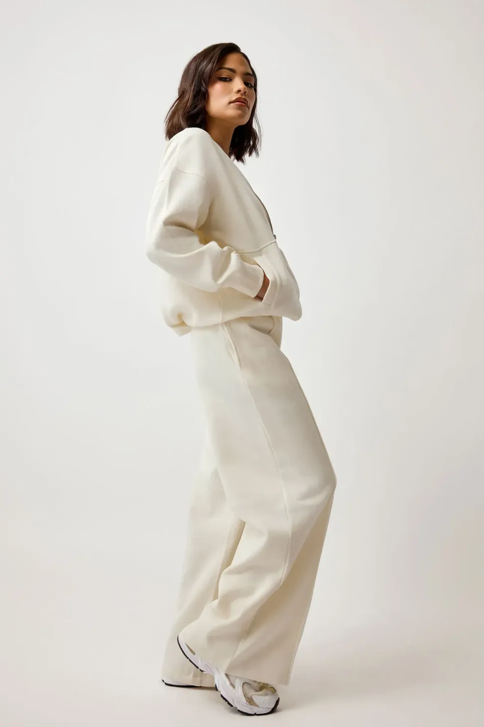 Petite Wide Leg Joggers