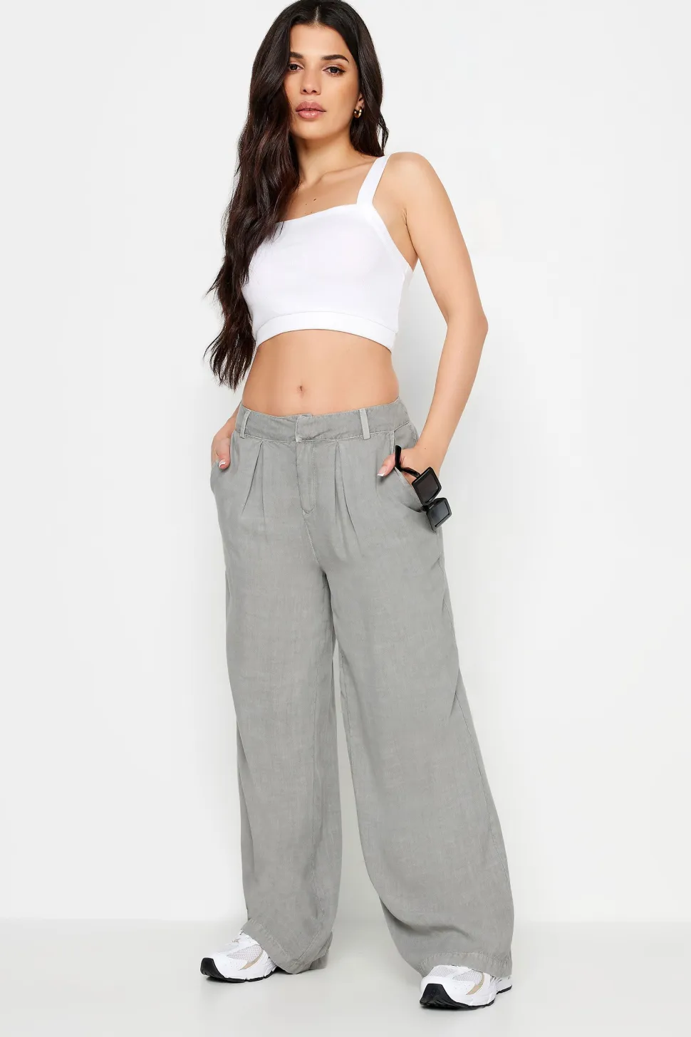 Petite Wide Leg Trousers