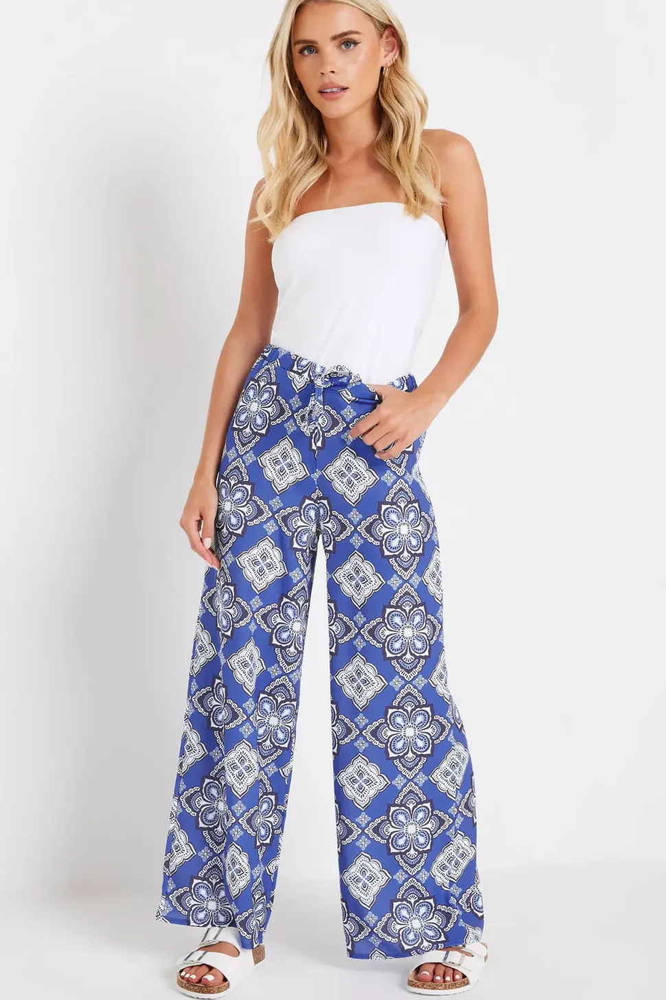Petite Wide Leg Trousers
